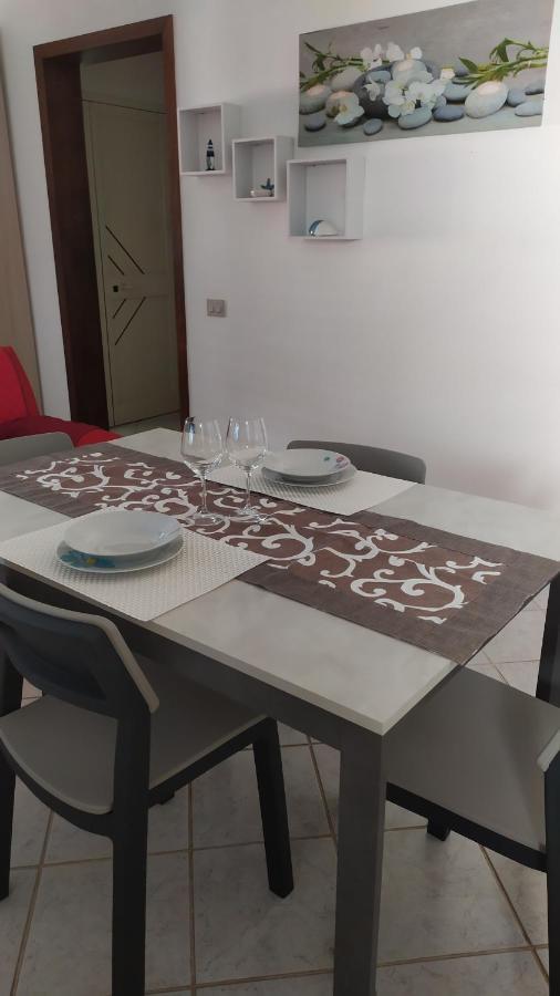 Apartamento Casa Vacanze Lo Specchio Iglesias Exterior foto