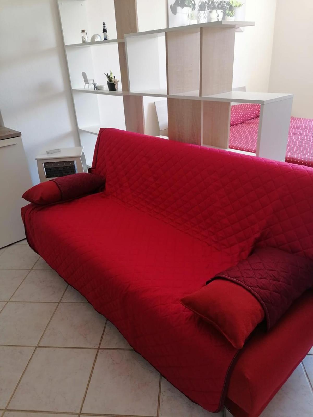 Apartamento Casa Vacanze Lo Specchio Iglesias Exterior foto