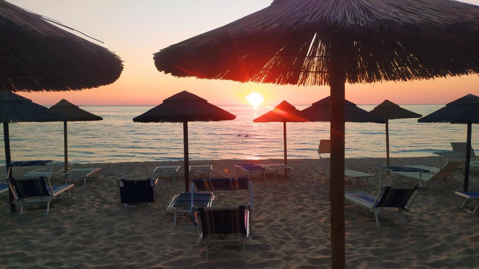 Apartamento Casa Vacanze Lo Specchio Iglesias Exterior foto